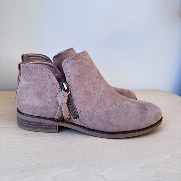 Dr. Scholl's Astir Tan Slip-On Ankle Booties | Size 8.5 | Sustainable & New - Picture 3 of 9